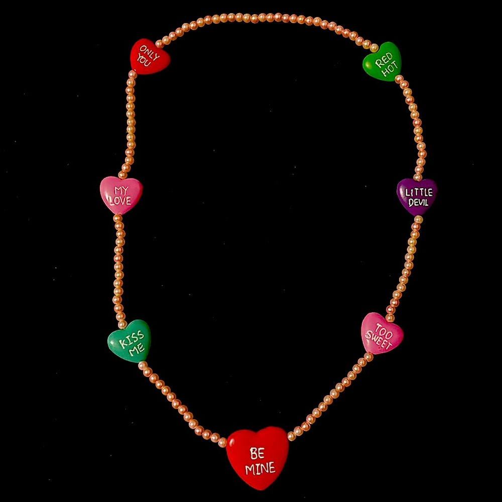 Candy heart necklace 💗